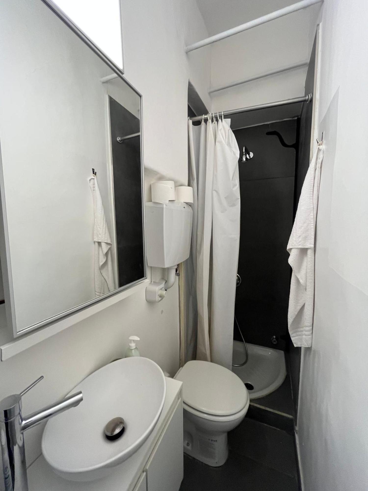 Porta Susa Rooms - Camere Porta Susa 토리노 외부 사진